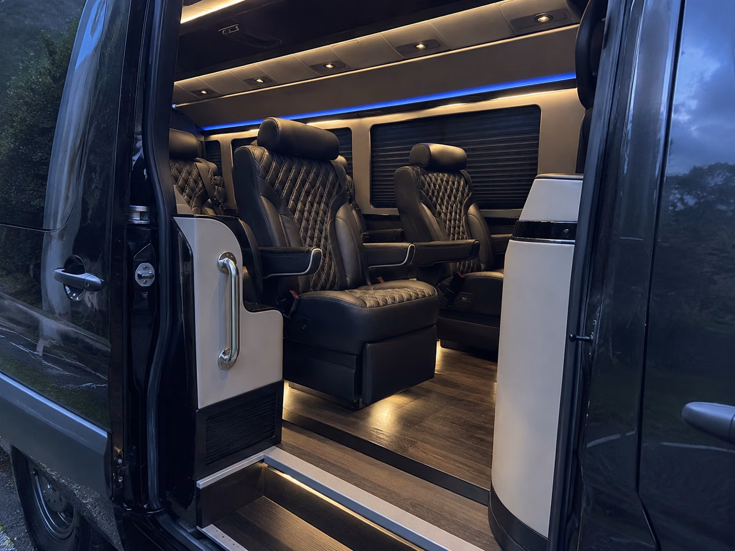 10 passenger sprinter van inside
